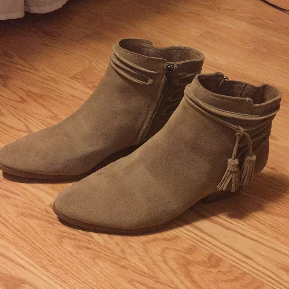 Ankle booties